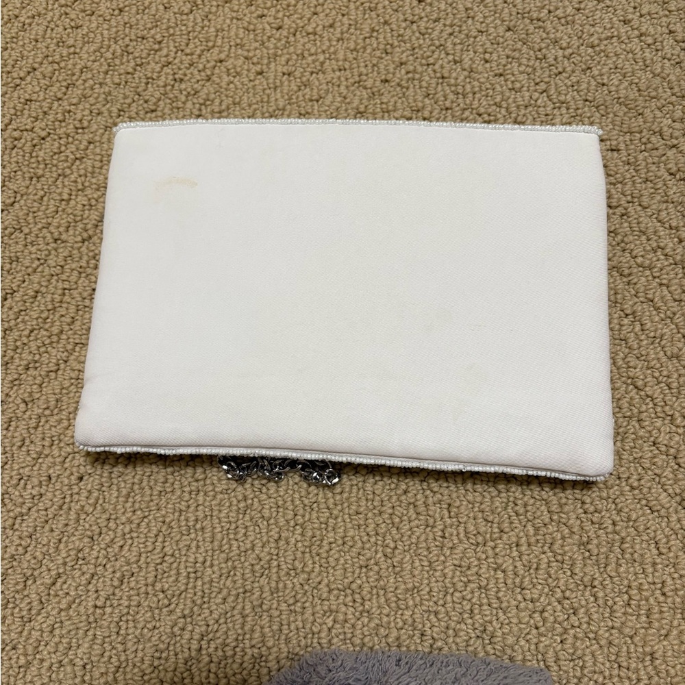 White Bride Clutch with Chain - Picture 2 of 4